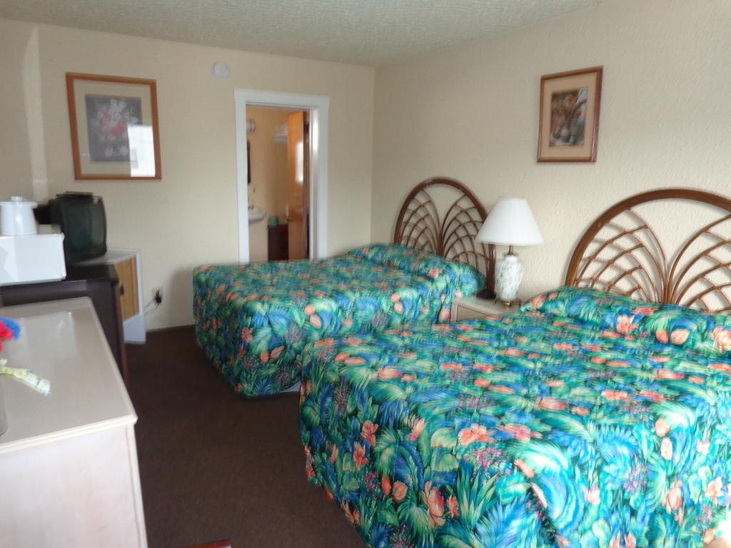 Fountain Motel Wildwood Room photo
